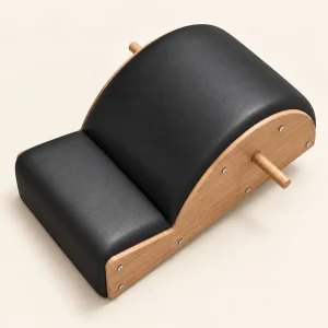 Arc Pilates en chêne — vue studio 1