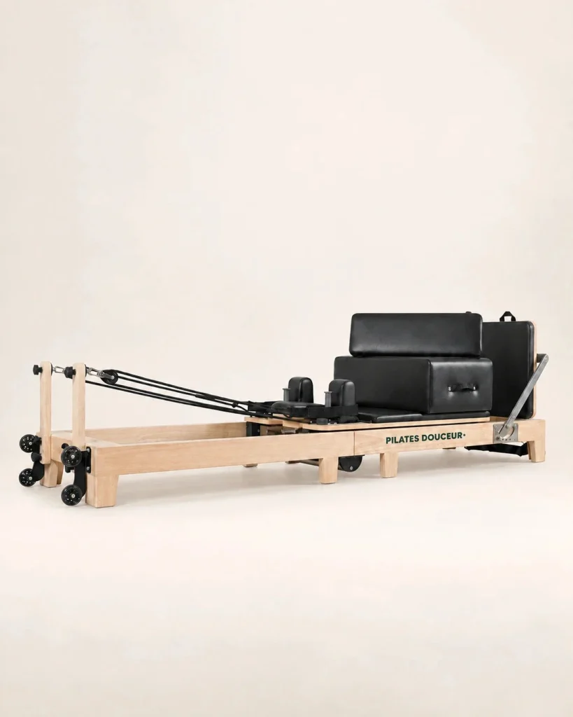Wooden Folding Reformer – black, overall view
